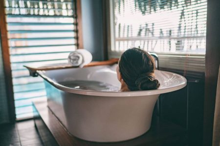 standalone-bath